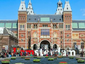 10 Places To Rock in Amsterdam